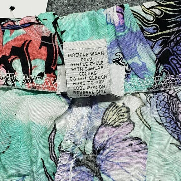 Rue21 Shorts Womens Plus 1X Multicolor Dragon Butterfly High Rise Pull On New - Picture 11 of 11